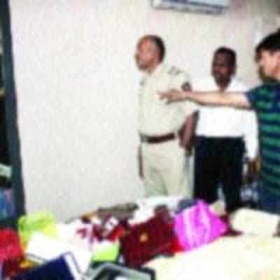 Rs 7 lakh robbery at ONGC's senior officer's bungalow