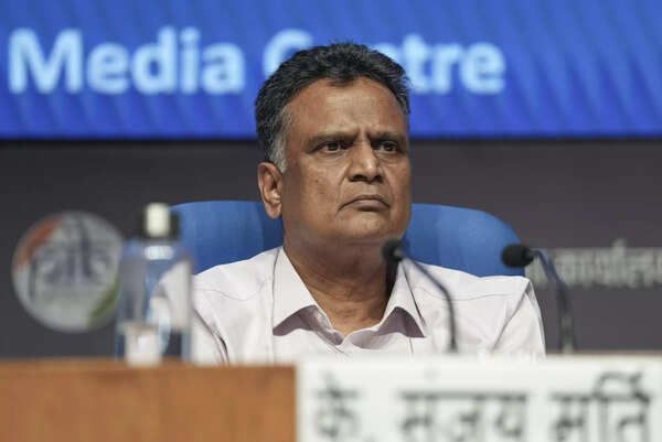 CAG: Governance is barrier in ease of urban mobility