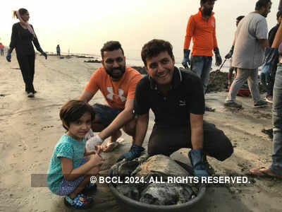 Afroz Shah is back, will resume Versova beach clean-up this weekend with his volunteers