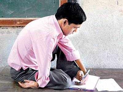 Search for writers gets tough for Divyang students