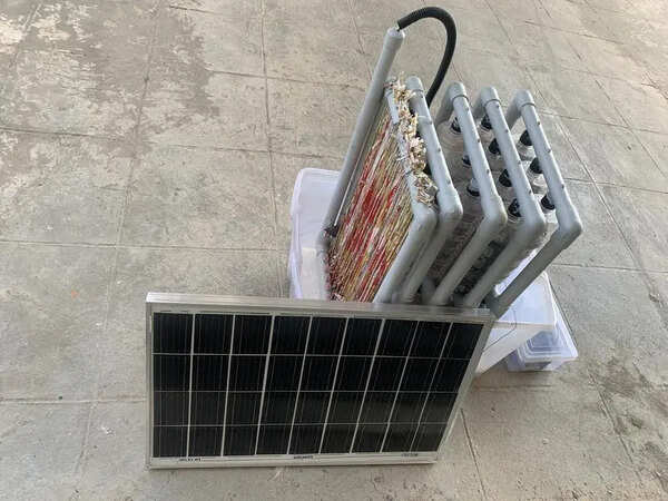 Students develop device to check water pollution