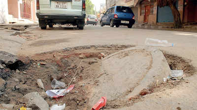 All manholes on major city roads levelled, claims BWSSB