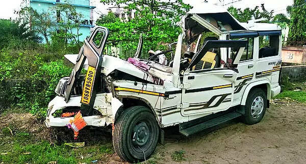 3 actresses killed as SUV hits tree in Odisha