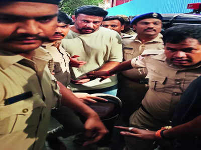 Fan murder: Judicial custody extended till September 17