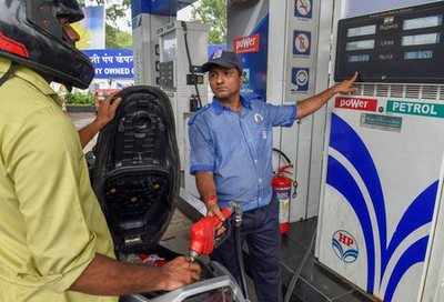 Petrol Price today: Petrol and diesel prices continue to soar, Petrol at Rs 88.18/ltr in Mumbai
