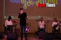 Makarand Patankar singing Fir Wahi Raat Hai at event in Pune 