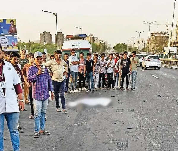 Ahmedabad: Two killed as dumper hits two-wheeler near Gota flyover