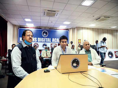 Online training for 25,000 doctors to begin