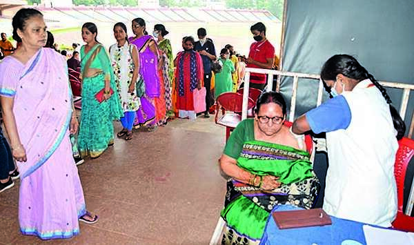 Free jabs announcement boosts 3rd Cov dose drive