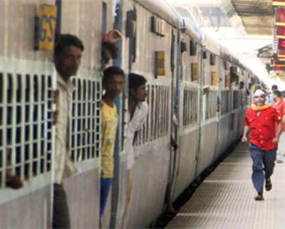 Railway worker cuts wires of AC coaches in revenge