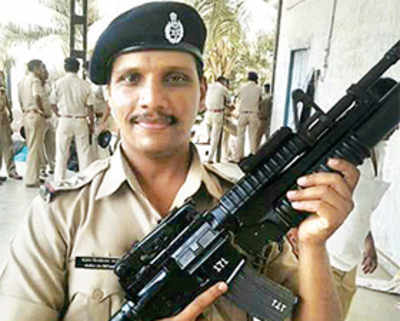 Cop stages raid with pals, ‘seizes’ builder’s Rs 4 crore