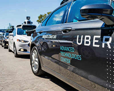 Uber pilots groundbreaking driverless cab service in US