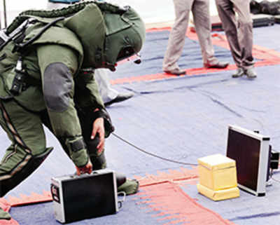 Company faces heat for supplying subpar bomb suits