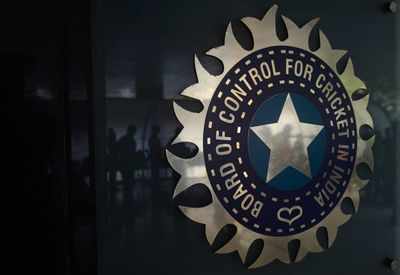 Racing against time, BCCI adjourns SG on Lodha reforms