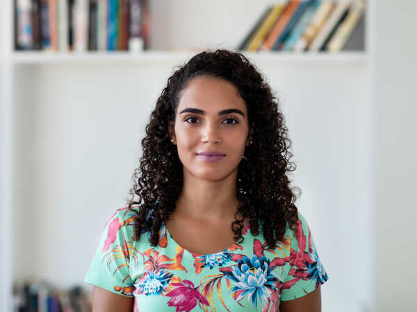 Here's why it's totally okay to be single in your 30s