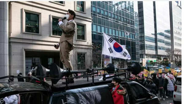 New political cry in South Korea: 'Out with man haters'