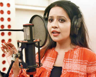 CM’s wife sings for a Marathi biopic