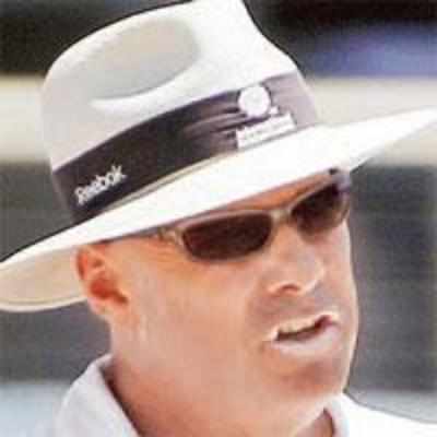 Harper claims Dhoni tried to intimidate him in Kingston Test