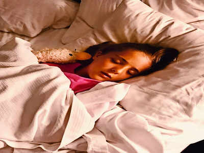 Mirrorlights: Traumatic events may raise effects of poor sleep on kids’ heart health