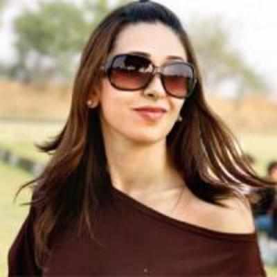 Karisma to do a Munni for Rowdy Rathore