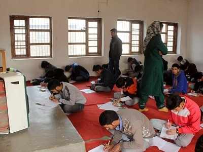 Kashmir: Govt announces mass promotion for students