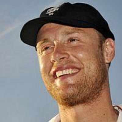 Flintoff retires from cricket