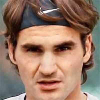Federer wants quick win to watch W'Cup