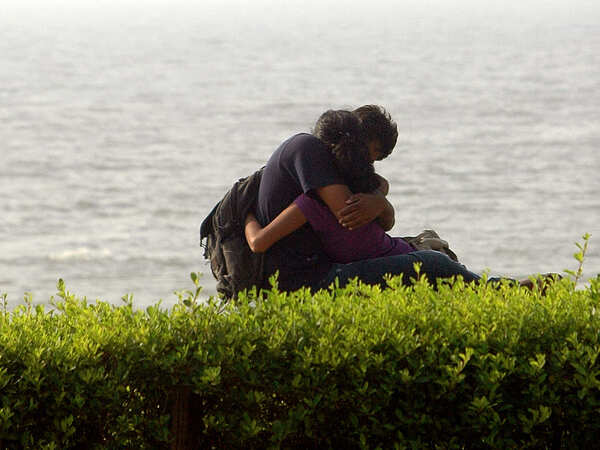 Classmates attempt 'daring rescue' of love -struck minor