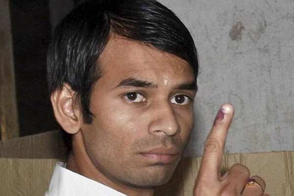 Humour: Mukesh Bhatt to cast Tej Pratap Yadav in Raaz 4 after he complained of ghosts in his bungalow