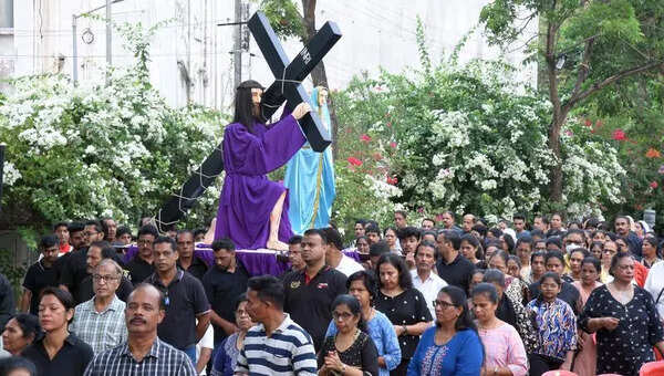 Good Friday observed with deep devotion in M’luru