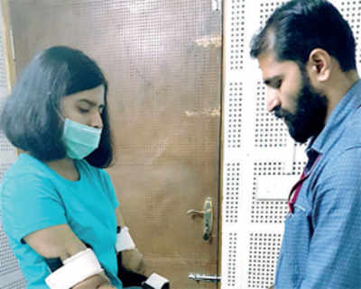 Armed with new hands, Pune girl back on her feet
