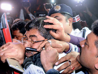 CBI team out to question police chief detained by Kolkata cops