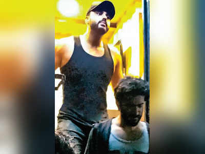 Arjun Kapoor shoots for a special song cousin Harshvardhan's Bhavesh Joshi Superhero