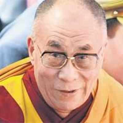 Rousing reception for Dalai Lama at Tawang