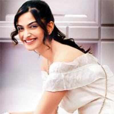 Sonam storms out of the sets of Mausam