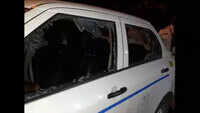 Pilot on his way to Delhi airport looted near IIT 
