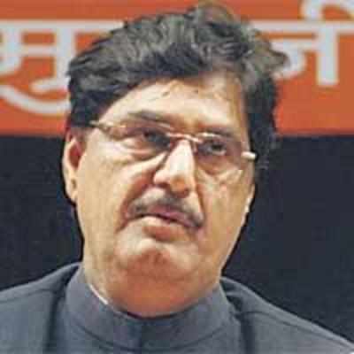 With 100 plus, Munde tops list of politicians with most rallies