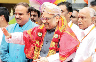 BJP leaders ‘flex’ muscles, but Amit Shah gets angry