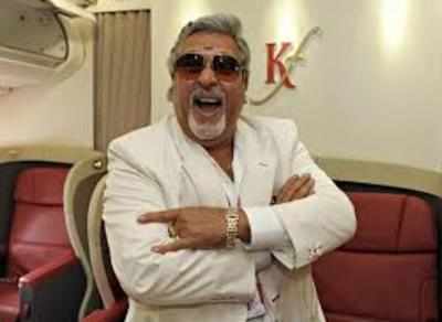 Ticket-less lady traveller says won't pay fine, catch Mallya first