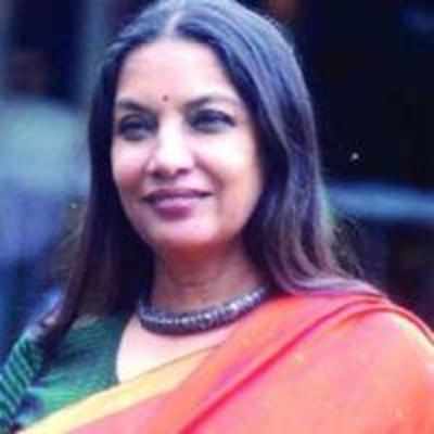 No Pakistani debut for Shabana Azmi