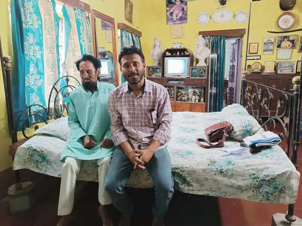 West Bengal elections: Have lost vote but will go to booth to register protest, say Mir Jafar kin