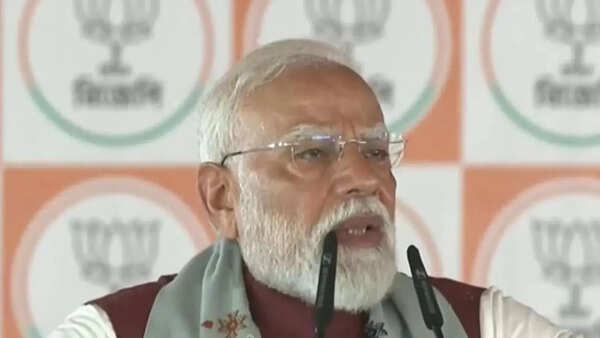 'Thunderous jolt': PM Modi hits back at TMC’s 'jhalmuri' dig with 'chillies' barb