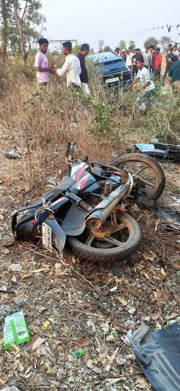 Two children killed, parents seriously injured in car-bike collision