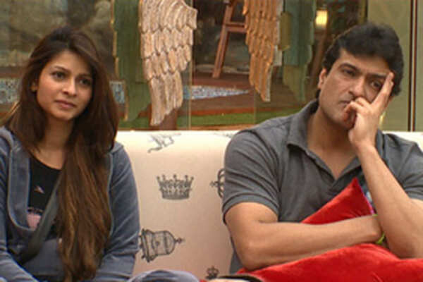 Will Armaan respond to Tanisha's feelings?