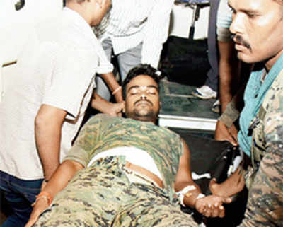 Maoists kill 10 CRPF commandos in Bihar