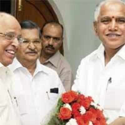 Central leaders watch Yeddy face Ananth's music from far