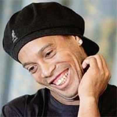 Ronaldinho picks Flamengo over Blackburn Rovers