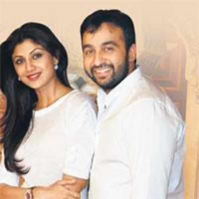 Shilpa-Raj's intimate engagement