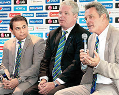 Sunny expects massive Indian crowd for 2015 WC