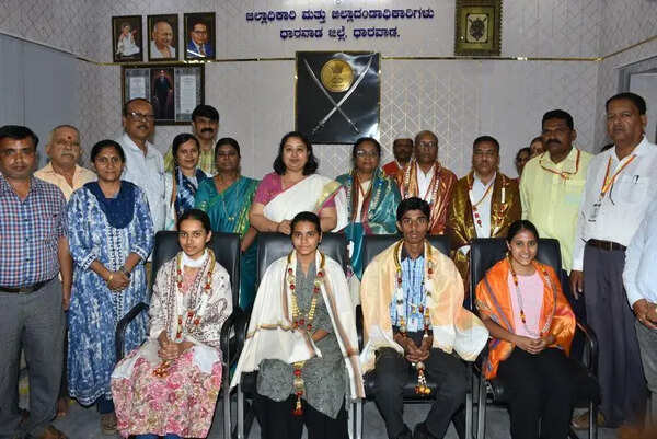 Sharp surge in SSLC results reflects turnaround in Kittur Karnataka districts